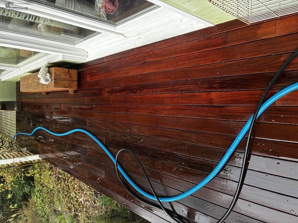 Cedar Siding Pressure Wash & Restoration — North Vancouver